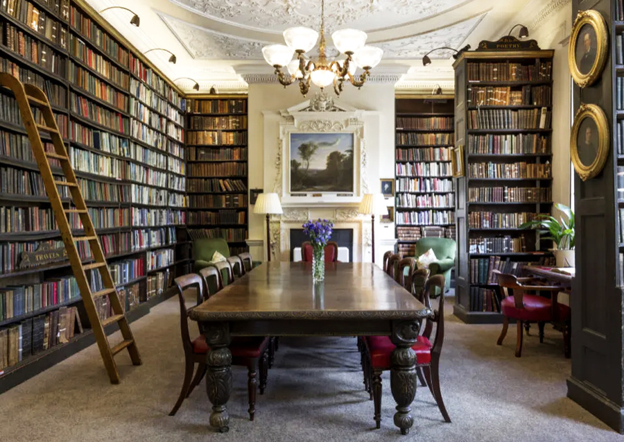 Guided tour of Bromley House Library